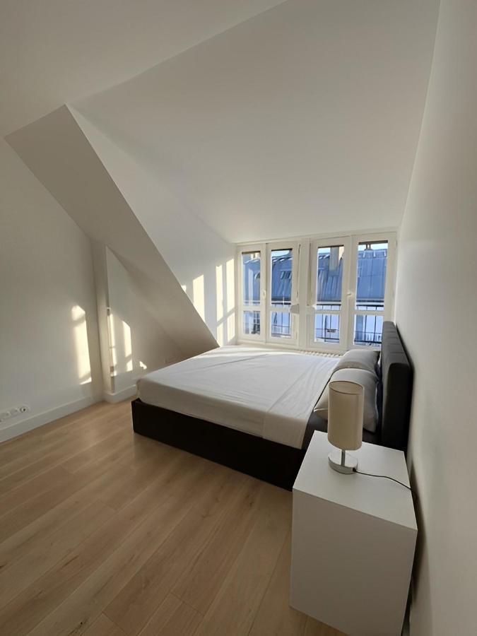 Upscale 80M2 2 Bedroom Apartment Near Champs Elysees París Exterior foto